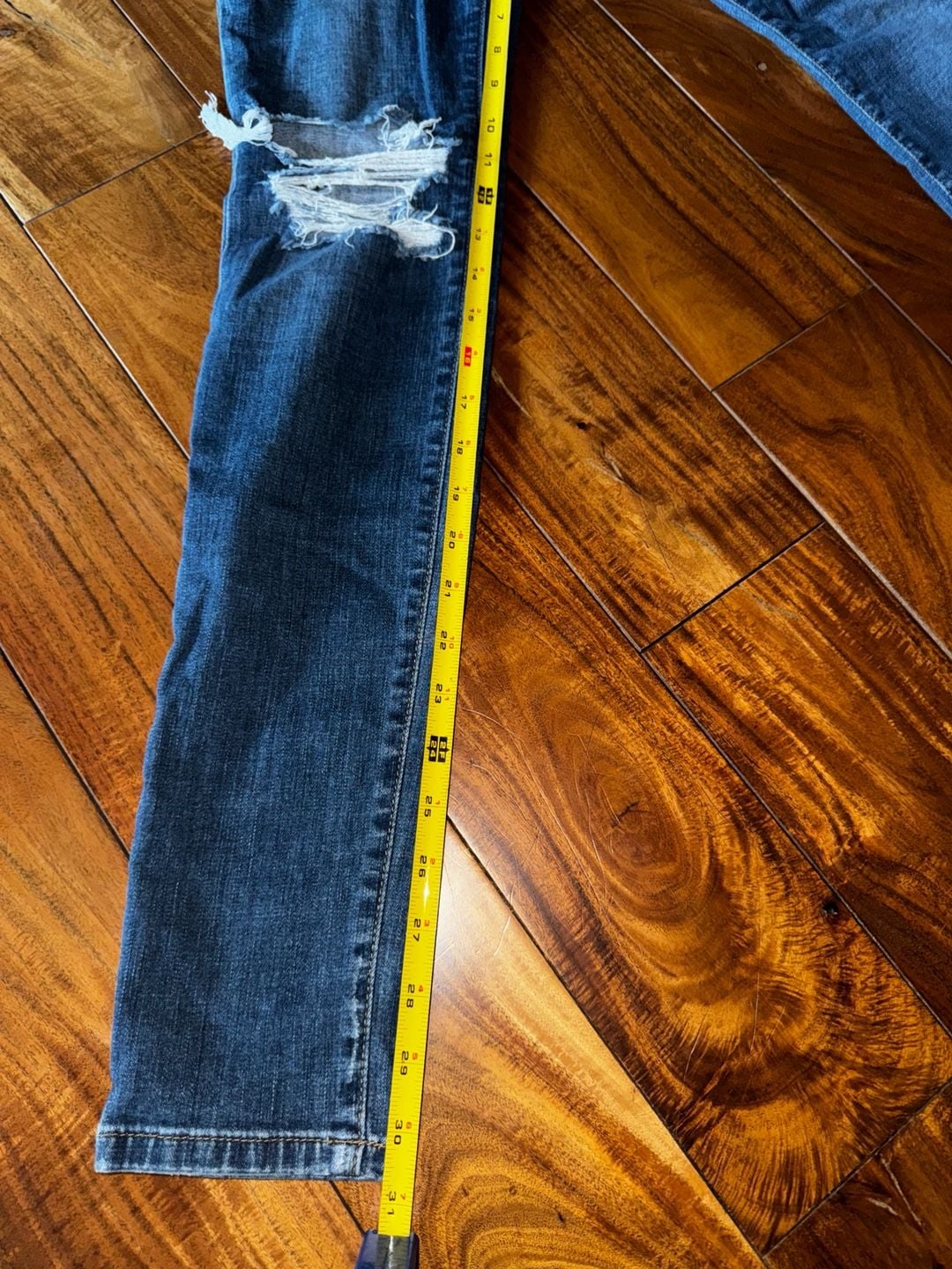 Joe's Jeans Flawless The Charlie High Rise Skinny Jeans Size 26 Blue Distressed 5