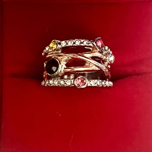 Vintage Rose Gold Multi-Stone Wide Rhinestone Ring Size 6