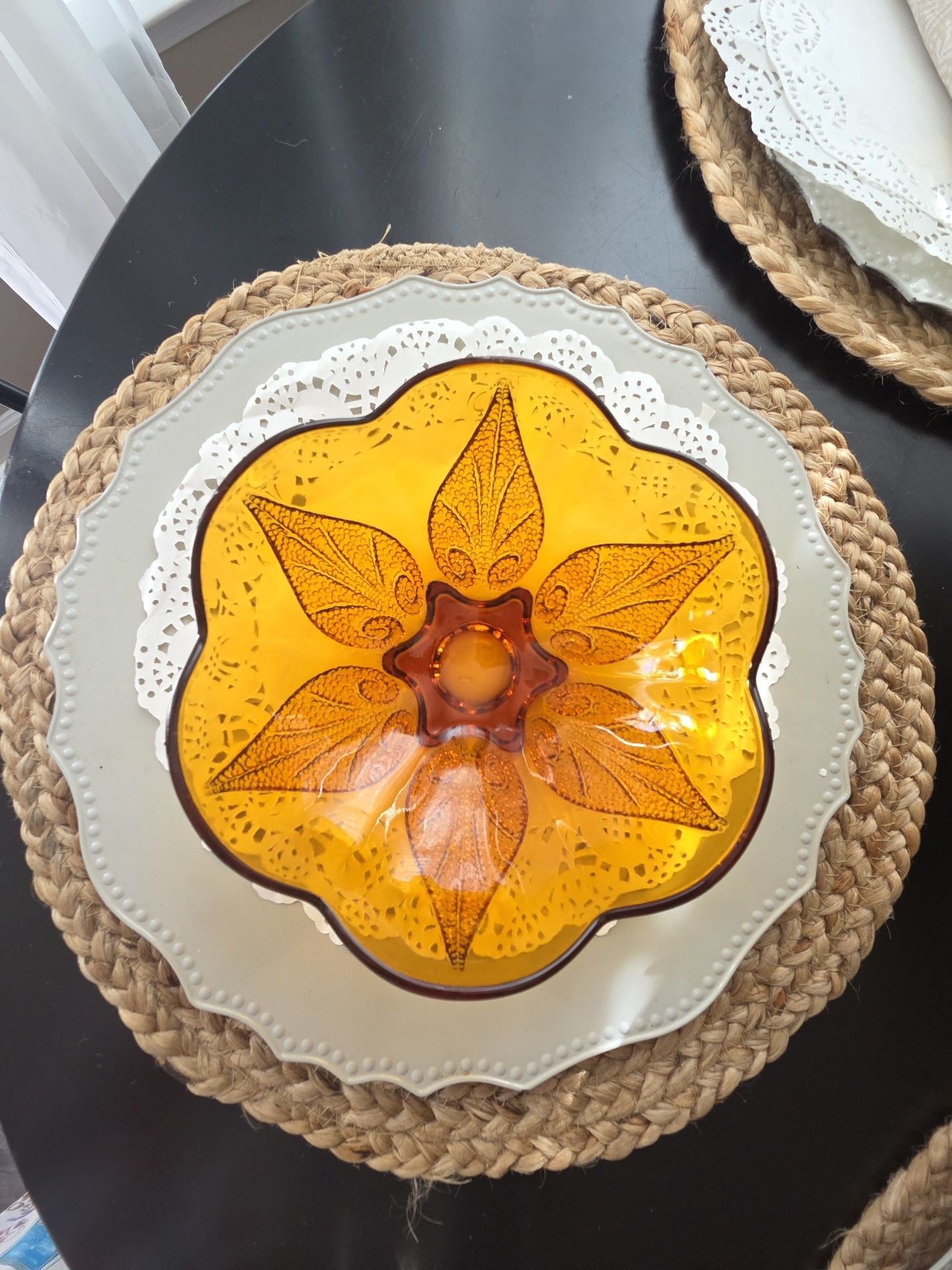 Indiana Glass Amber Pressed Flower Petal Design Vintage Glass Bowl 1