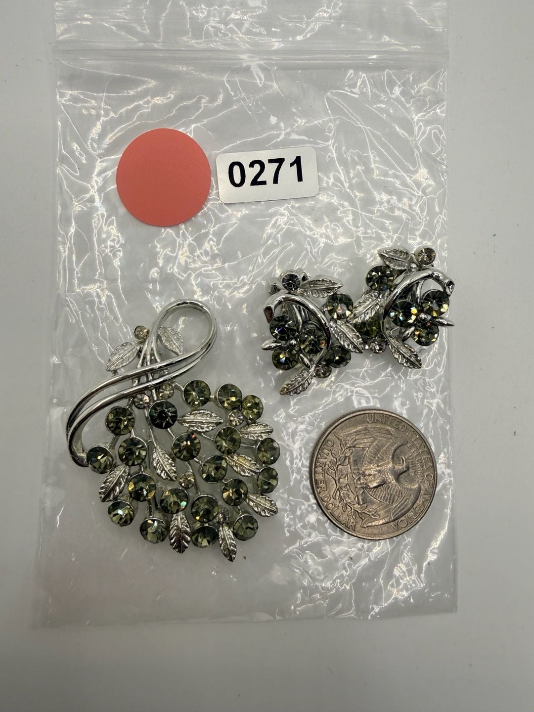 Lisner Rhinestone Brooch And Earrings Set Gray Silver 10