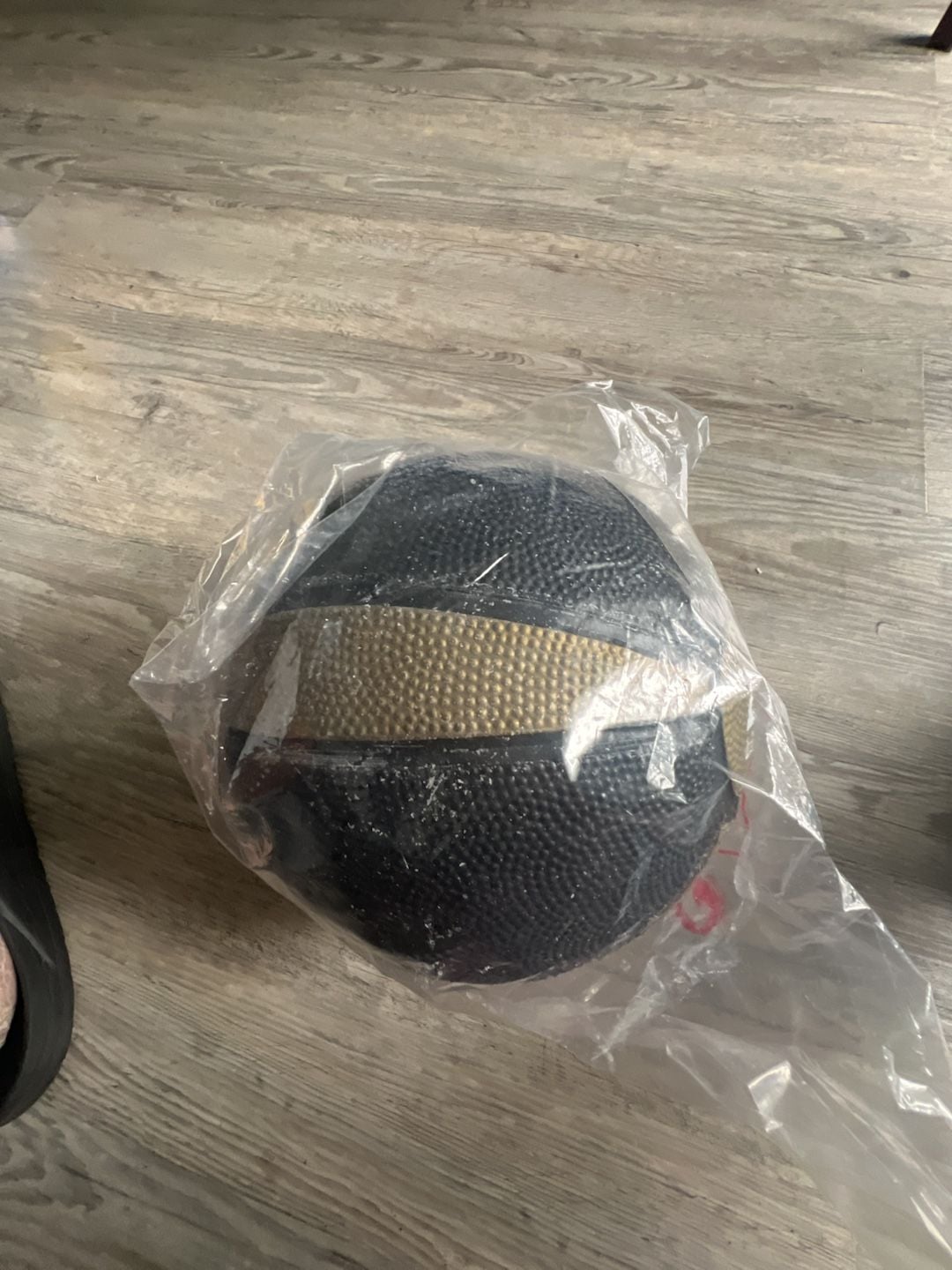 Melt It Off G Ball Basketball Black Gold 2