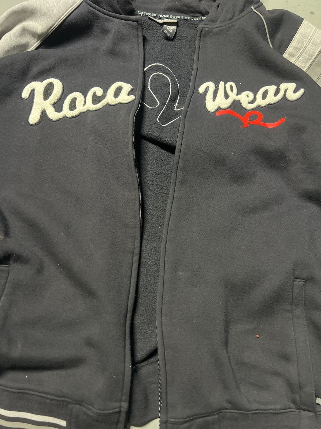 Rocawear Hoodie Size 3XL Black White Y2K Full Zip Jacket 3
