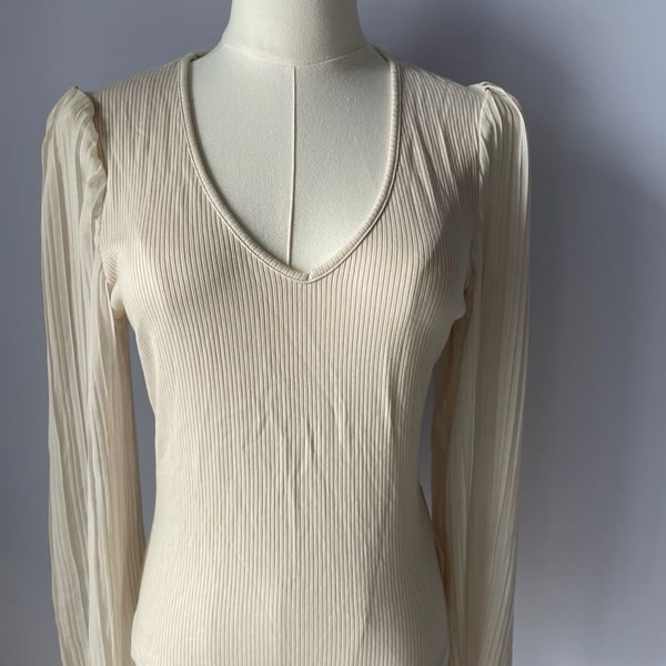 Heartloom Cream Ribbed Chiffon Sleeve Blouse 