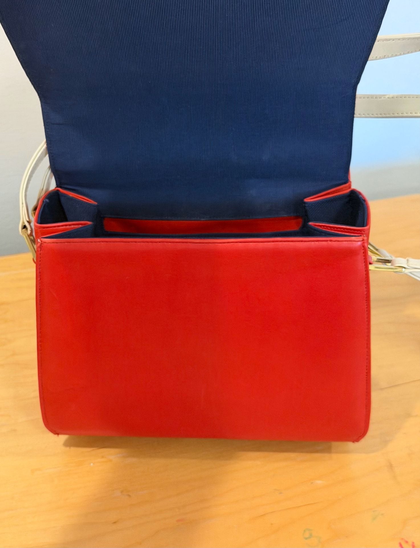 J. Miller Vintage Mid Mod Coquette Preppy Red And White Leather Shoulder Bag 11