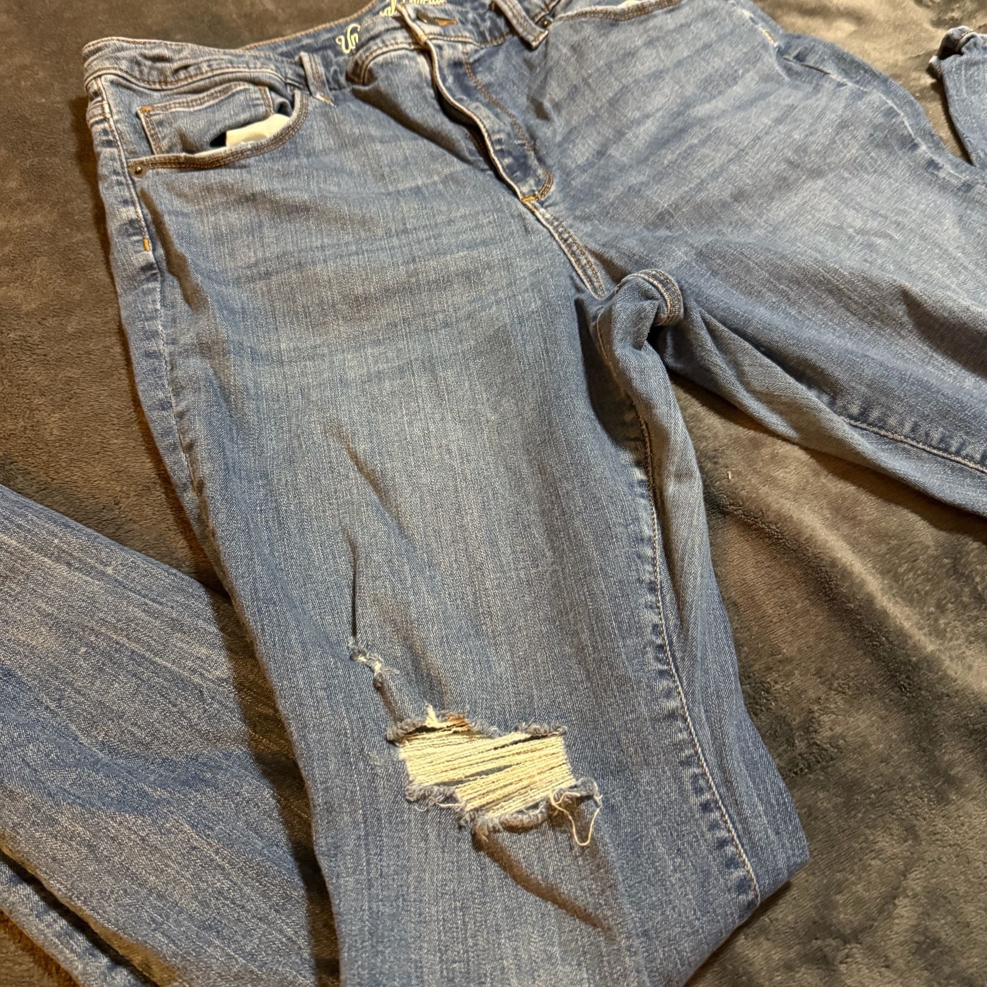 Universal Thread Distressed Skinny Ankle Jeans Size 16/33R Blue Denim 3