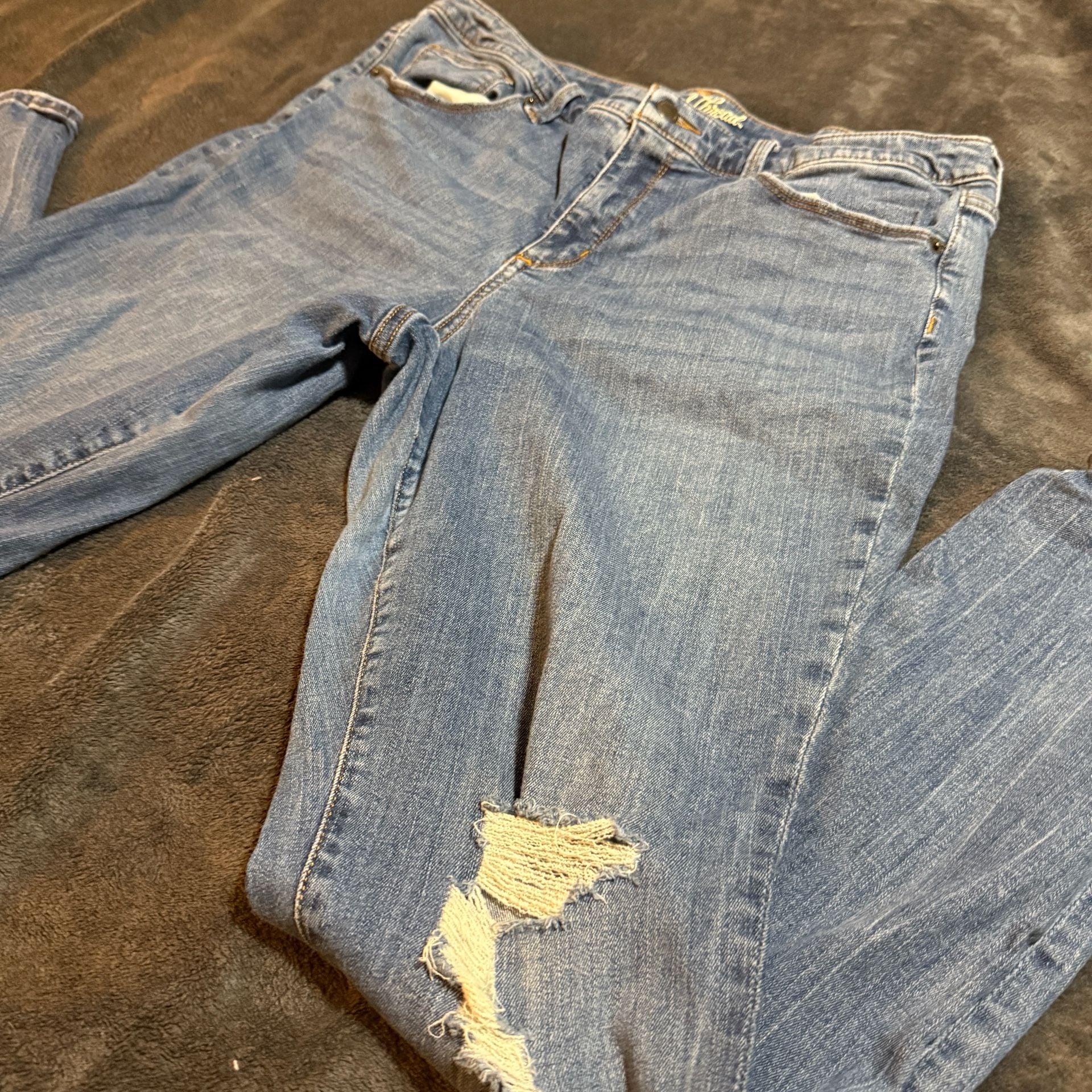 Universal Thread Distressed Skinny Ankle Jeans Size 16/33R Blue Denim 4