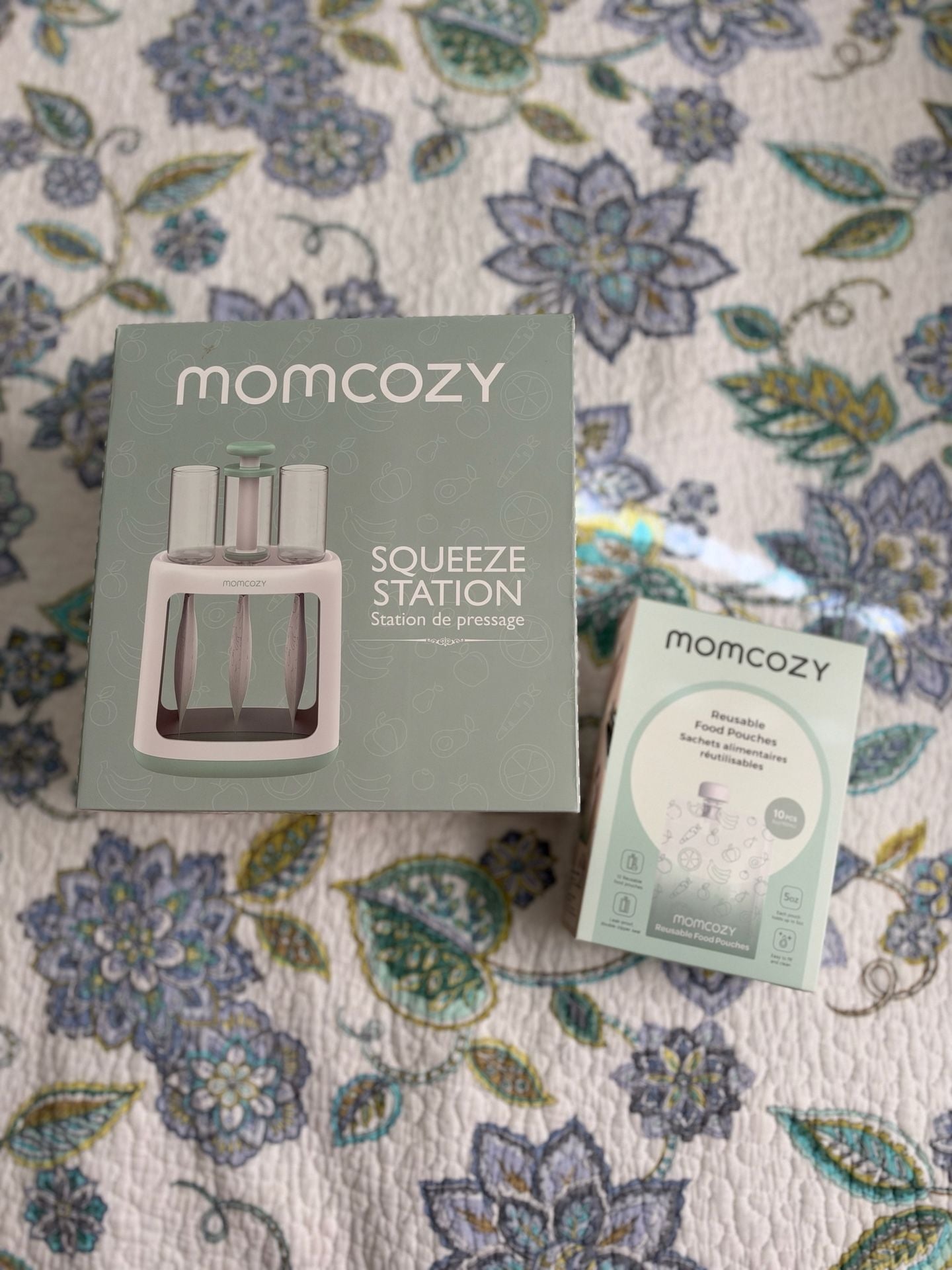 Momcozy Squeeze Station and Reusable Food Pouches Set 2