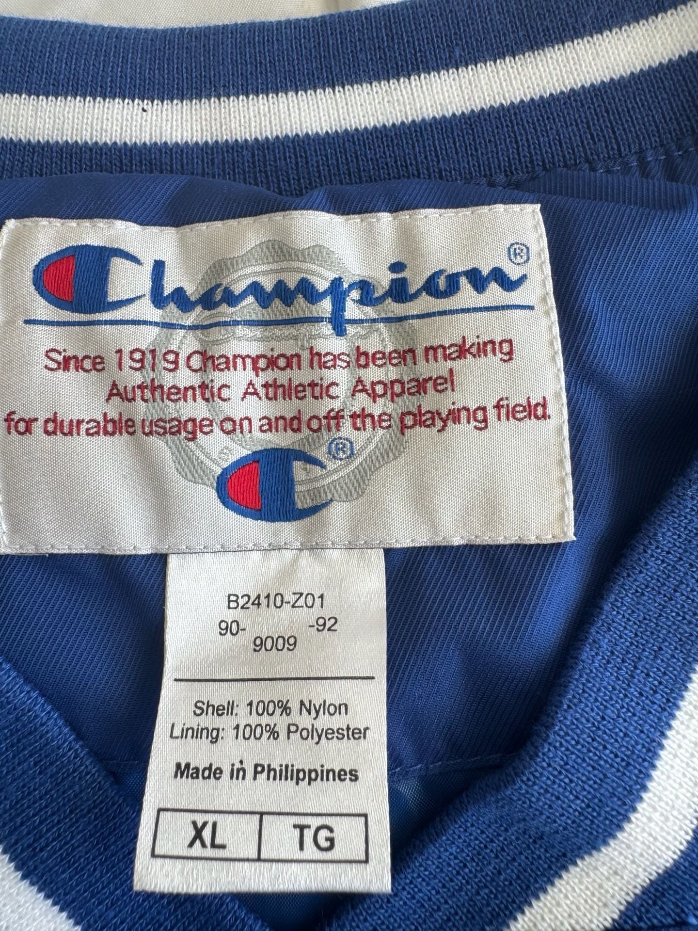 Champion Pullover Windbreaker Jacket Blue White V-Neck Medium 3