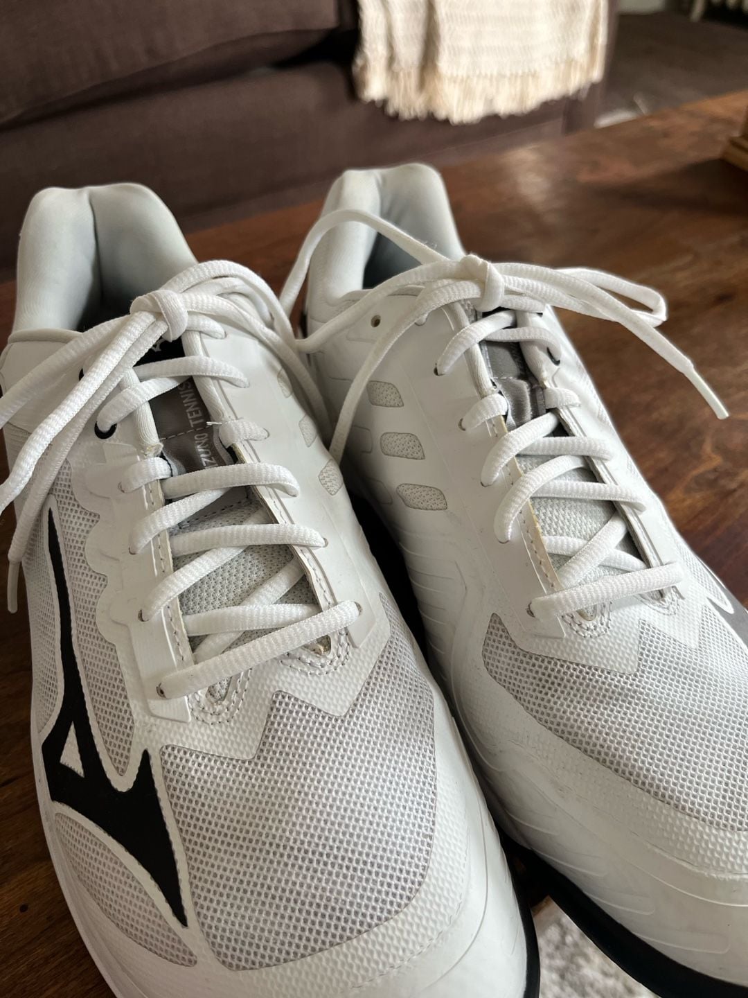 Mizuno Wave Exceed SL 2 Tennis Shoes White Black 6