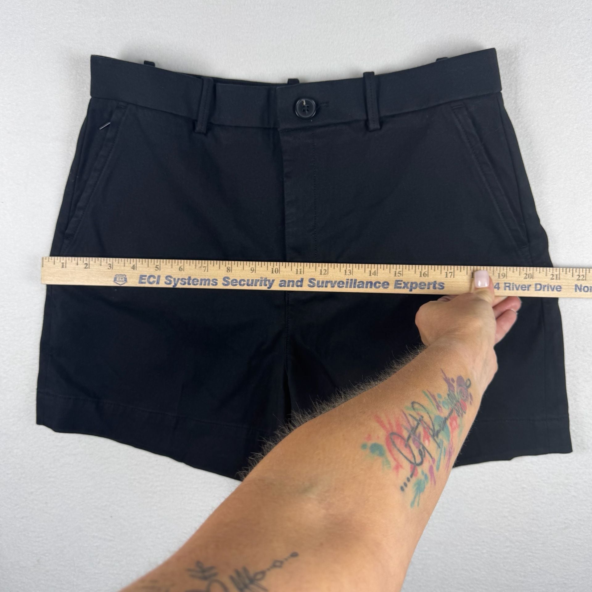 Spanx SuperSmooth Stretch Twill 5" Shorts Black 6