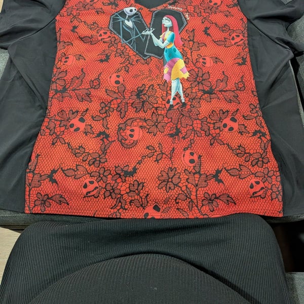 Disney The Nightmare Before Christmas Scrub Top Size 5XL Jack & Sally
