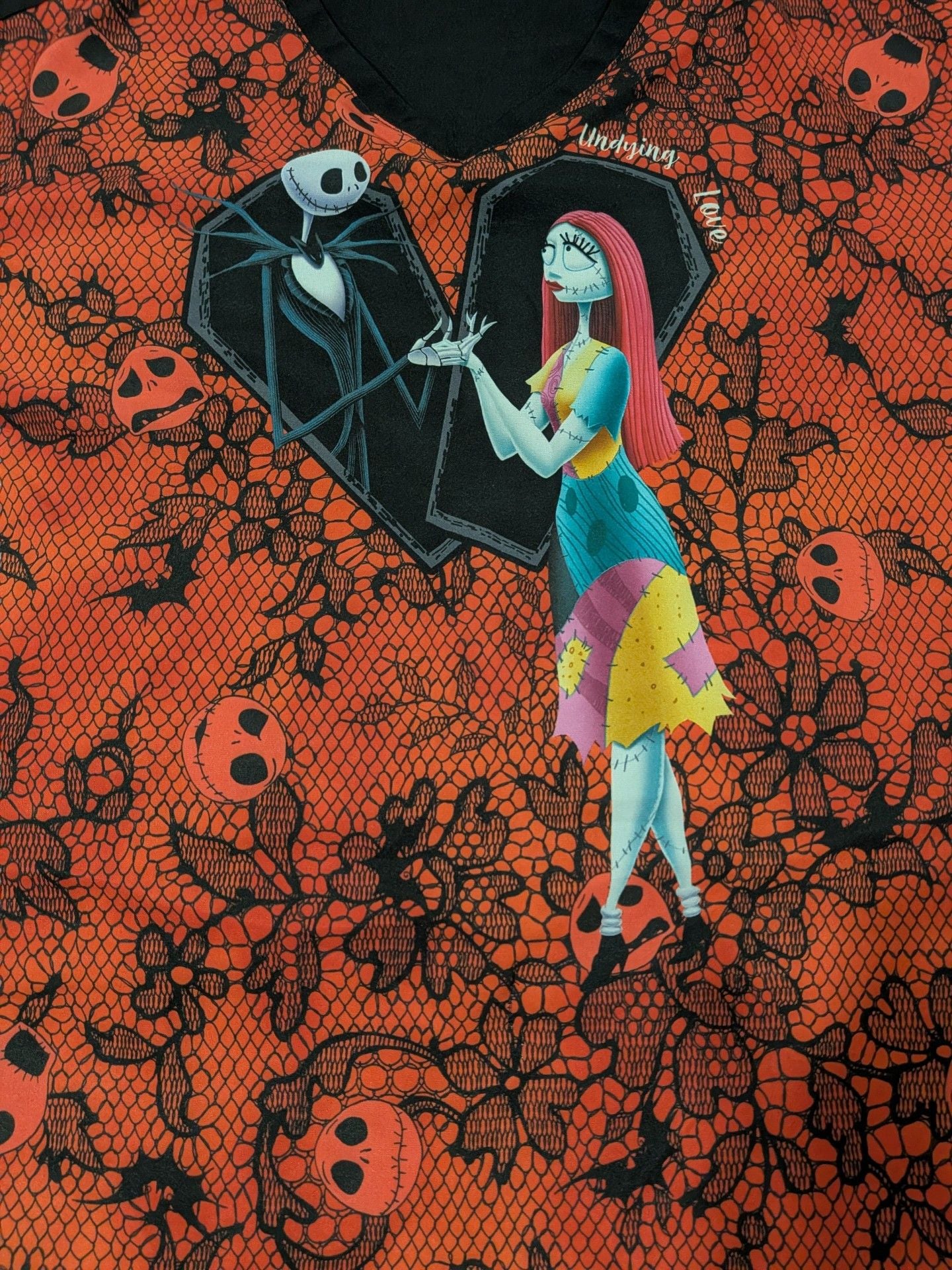 Disney The Nightmare Before Christmas Scrub Top Size 5XL Jack & Sally 2