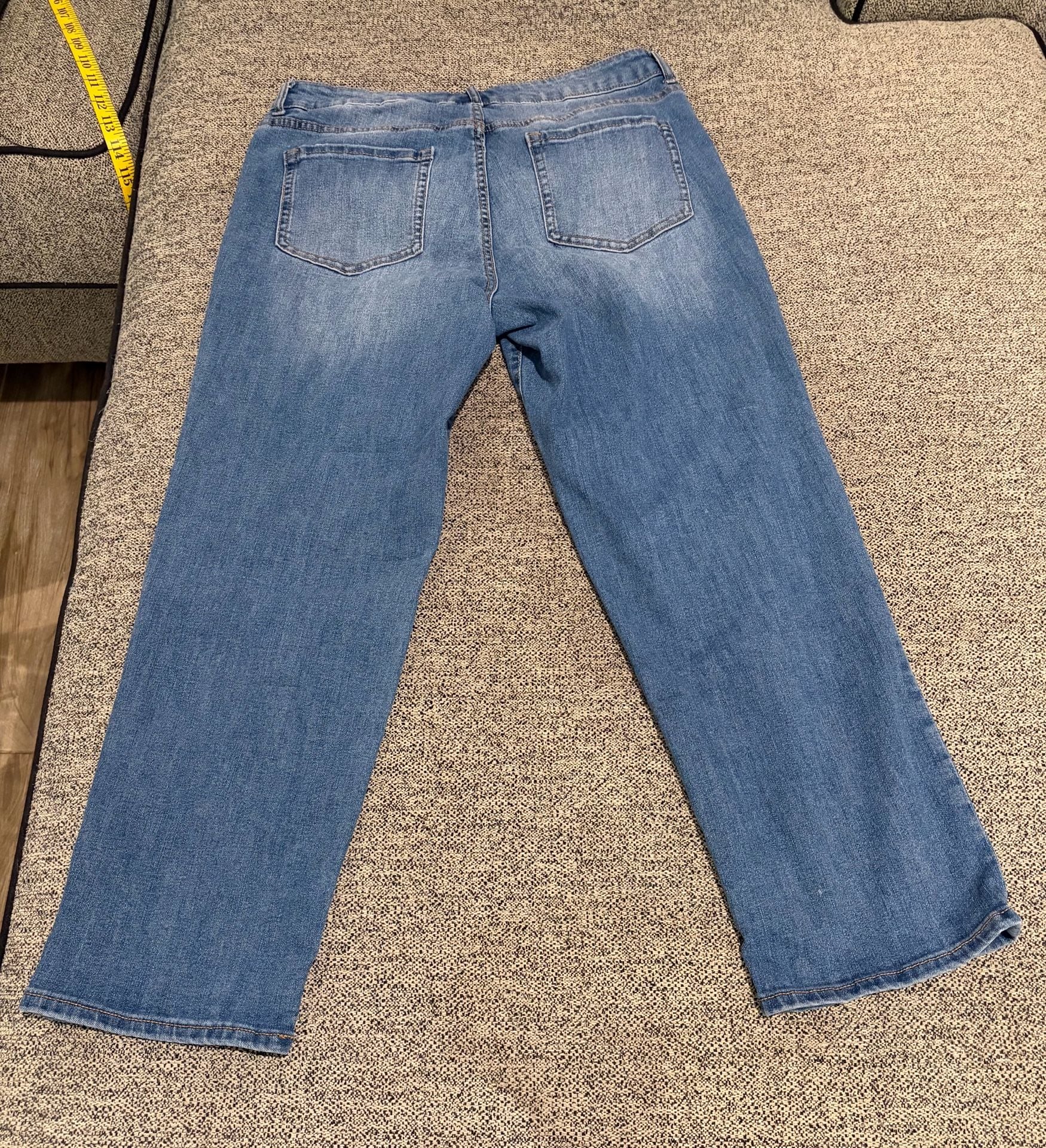 074-LOGO by Lori Goldstein Boyfriend Jeans Size 10P Medium Wash Patchwork 3