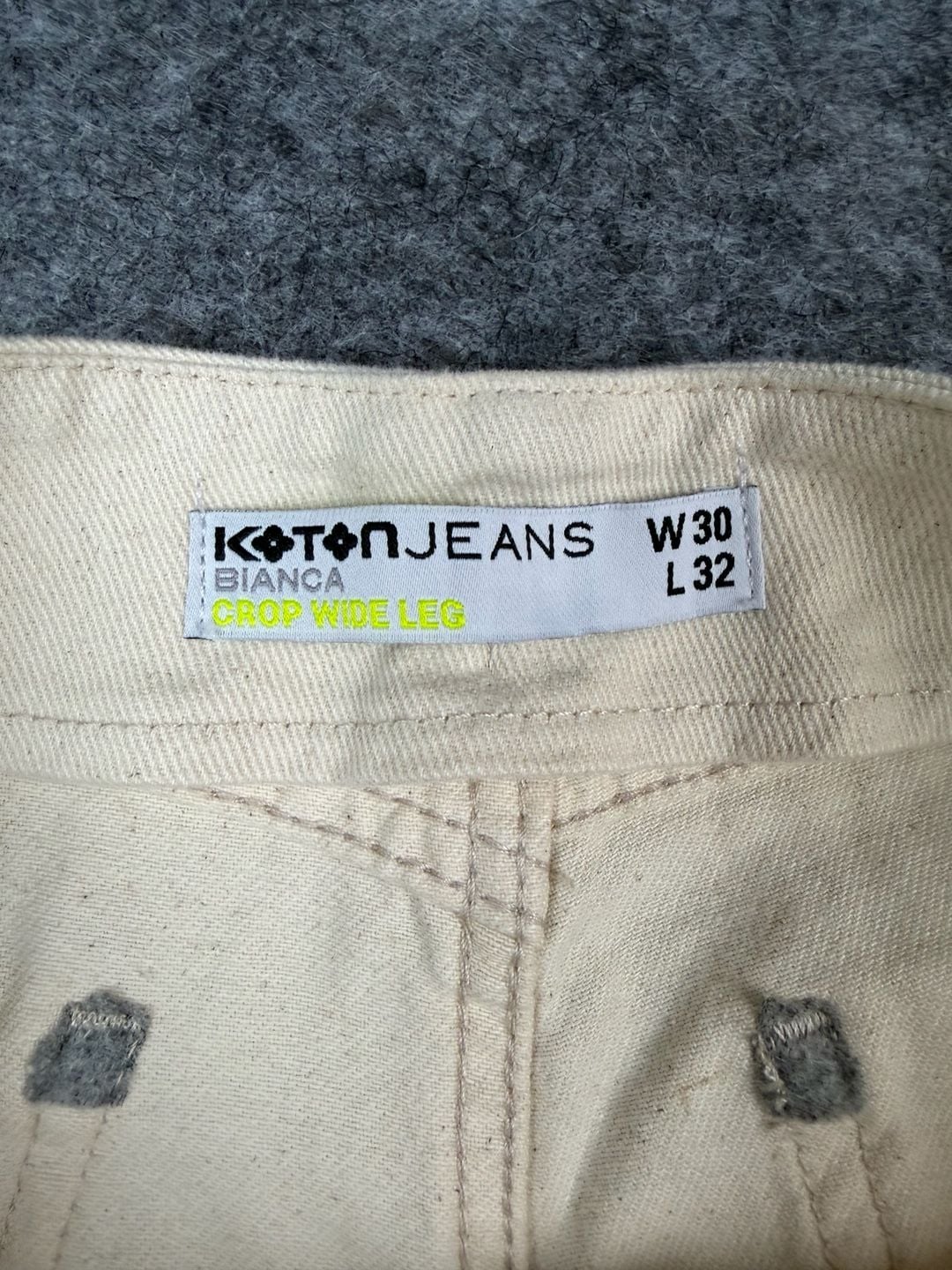 Koton High-Rise Wide-Leg Jeans Cream Button-Front W30 L32 3