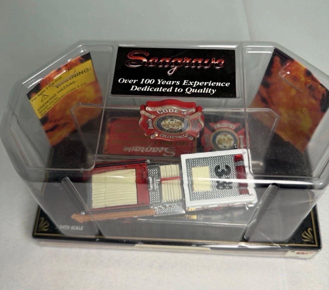 Code 3 Seagrave Pumper City of Houston 38 1/64 Scale Die-Cast Fire Engine 4