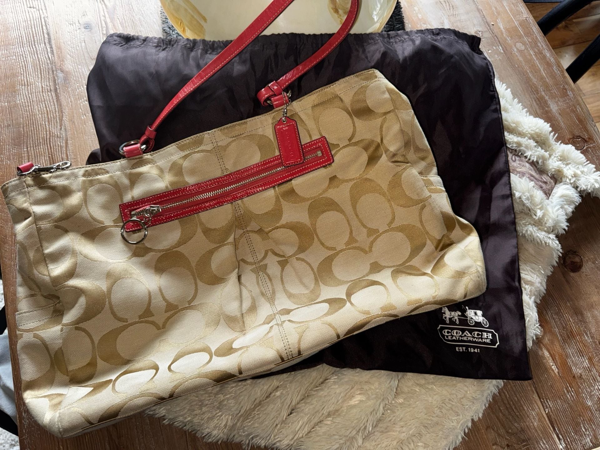 Coach Signature Logo Gabby XL Carryall Shopper Tote Beige/Coral Pink 17