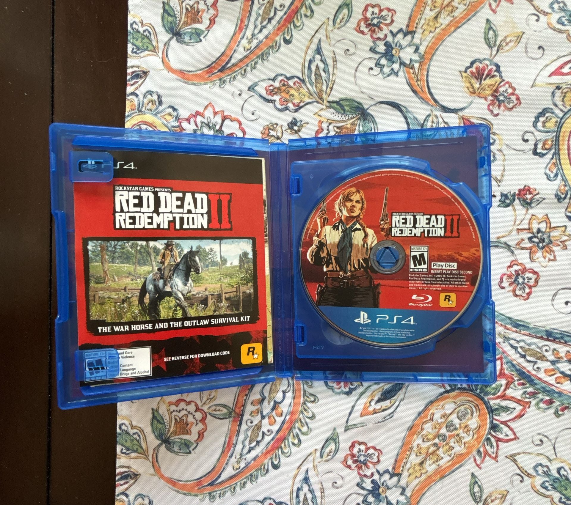 Rockstar Games Red Dead Redemption 2 Playstation 4 PS4 Complete With Discs 2