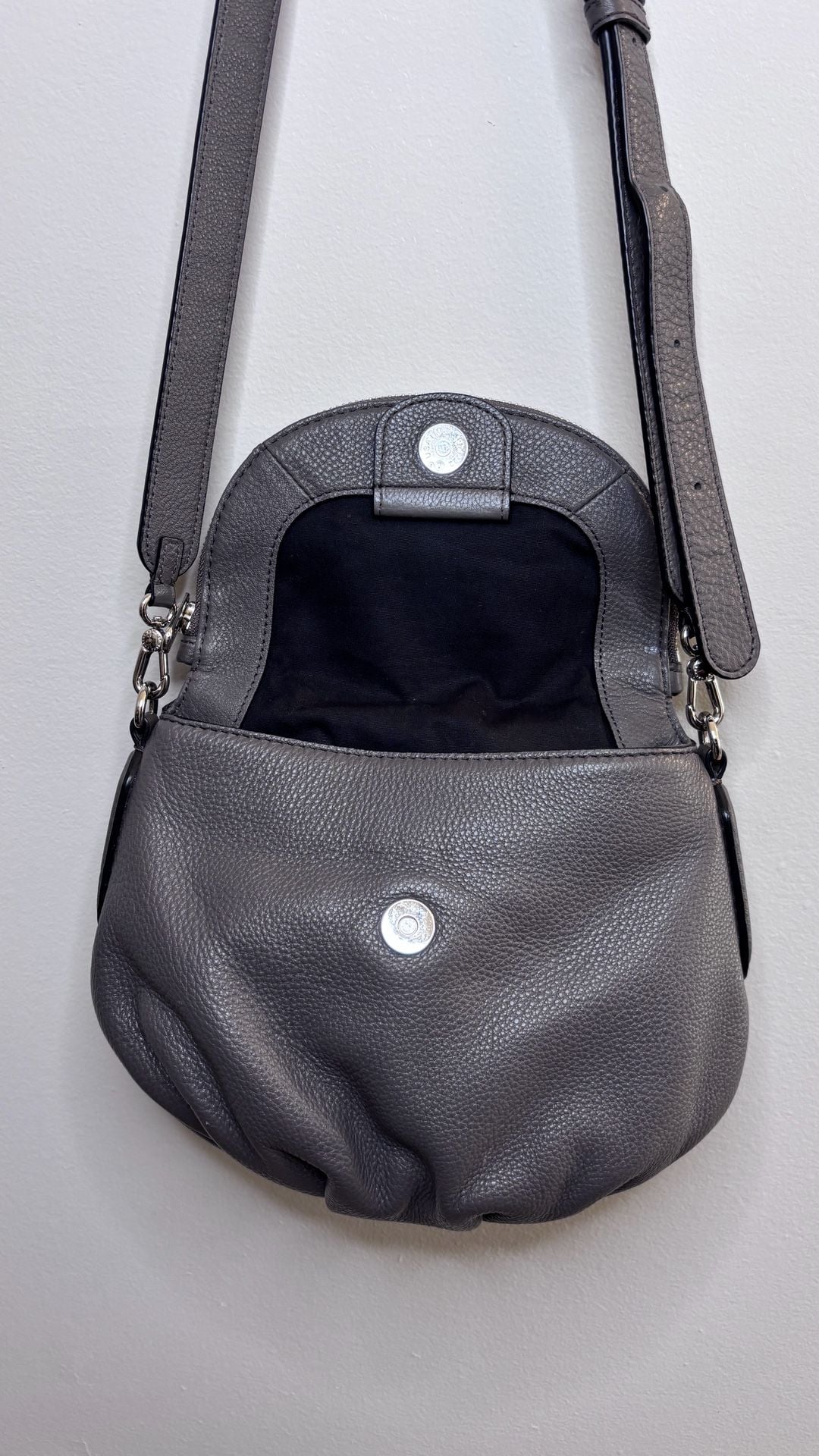 Marc by Marc Jacobs New Q Mini Natasha M0009409 Gray Leather Crossbody 5