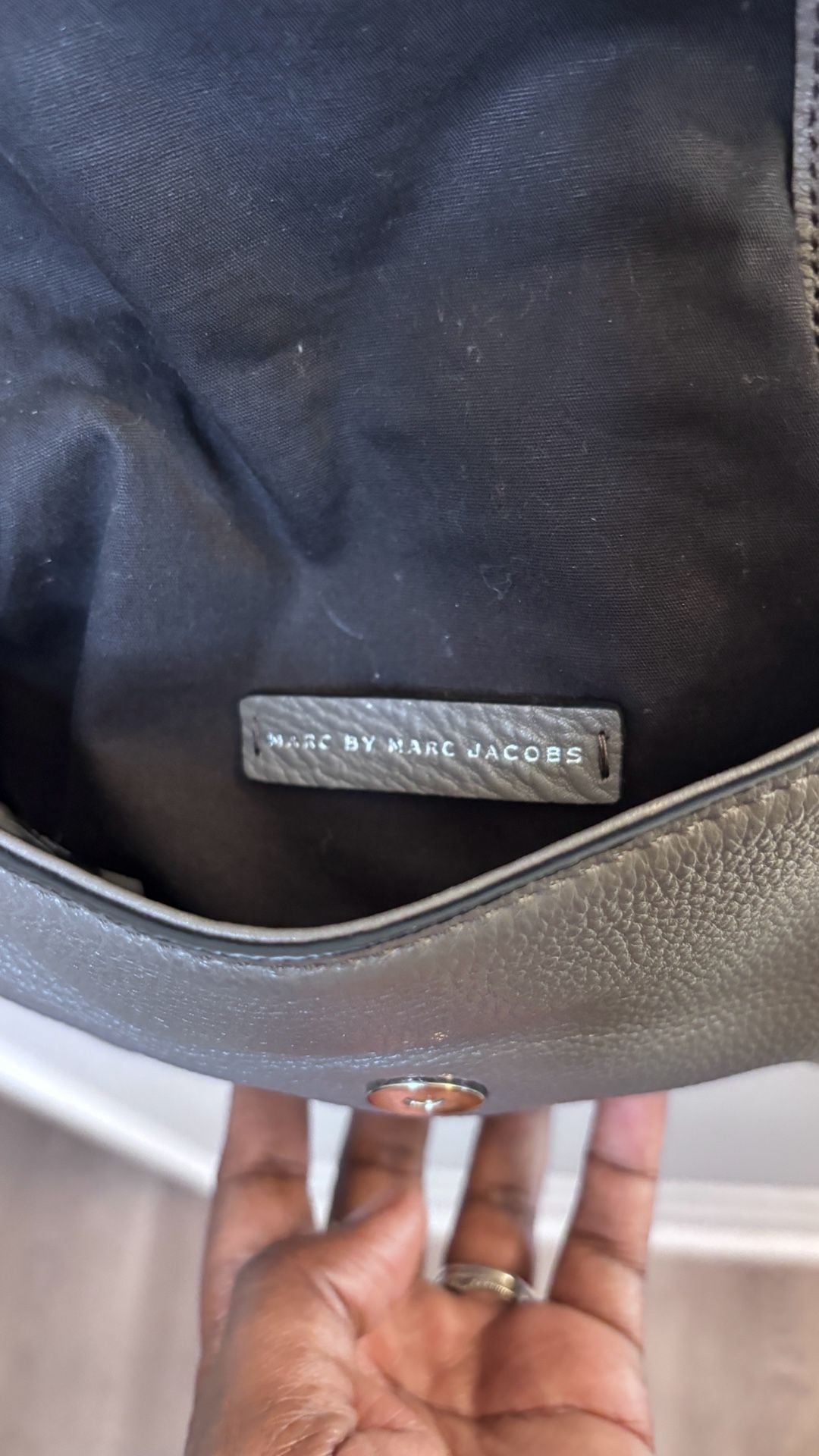 Marc by Marc Jacobs New Q Mini Natasha M0009409 Gray Leather Crossbody 6