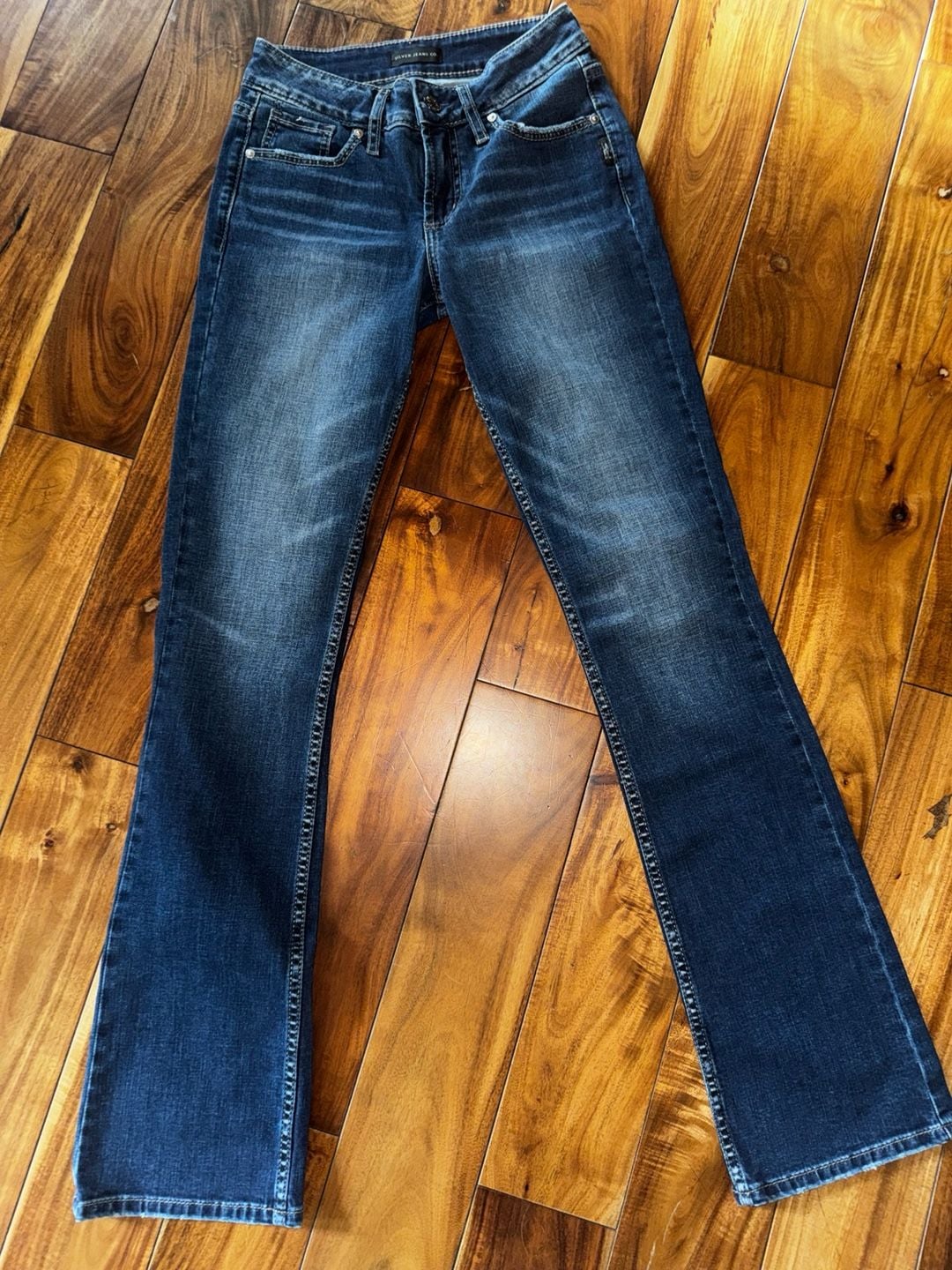 Silver Jeans Co. Suki Slim Boot Jeans Size 26x33 Dark Wash Denim 2