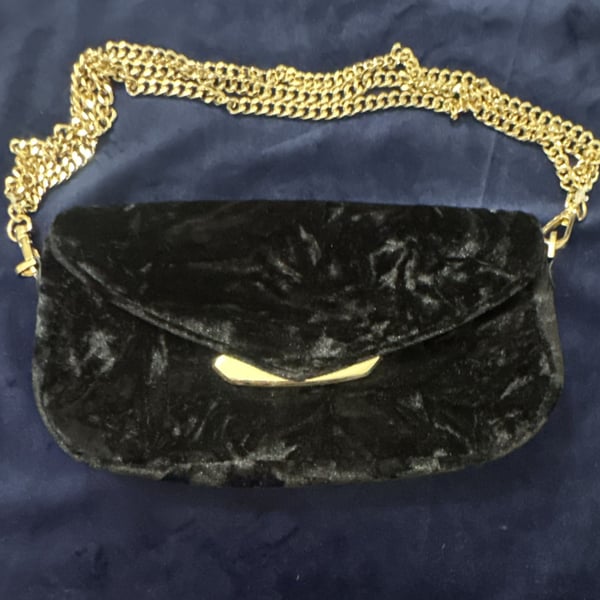 Kendra Scott Vanessa Chain Crossbody Bag Black Velvet