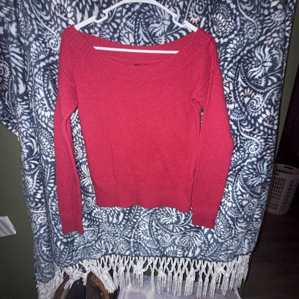 American Eagle Outfitters Off The Shoulder Sweater Size S Red Knit Pullover