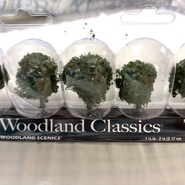 Woodland Scenics TR3502 Sun Kissed Trees 1 1/4 in - 2 in (3.17 cm - 5.08 cm)