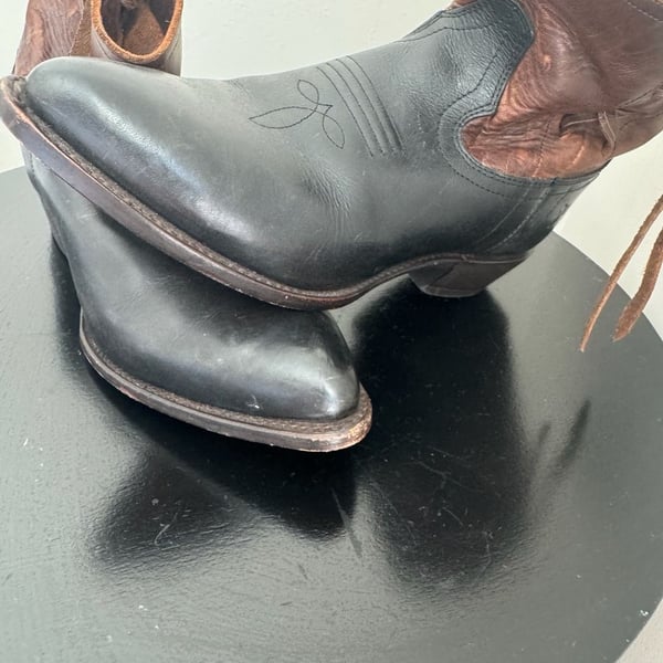 Frye Billy Cross Stitch Short Cowboy Heeled Booties Brown Black Women's Sz 5.5 B