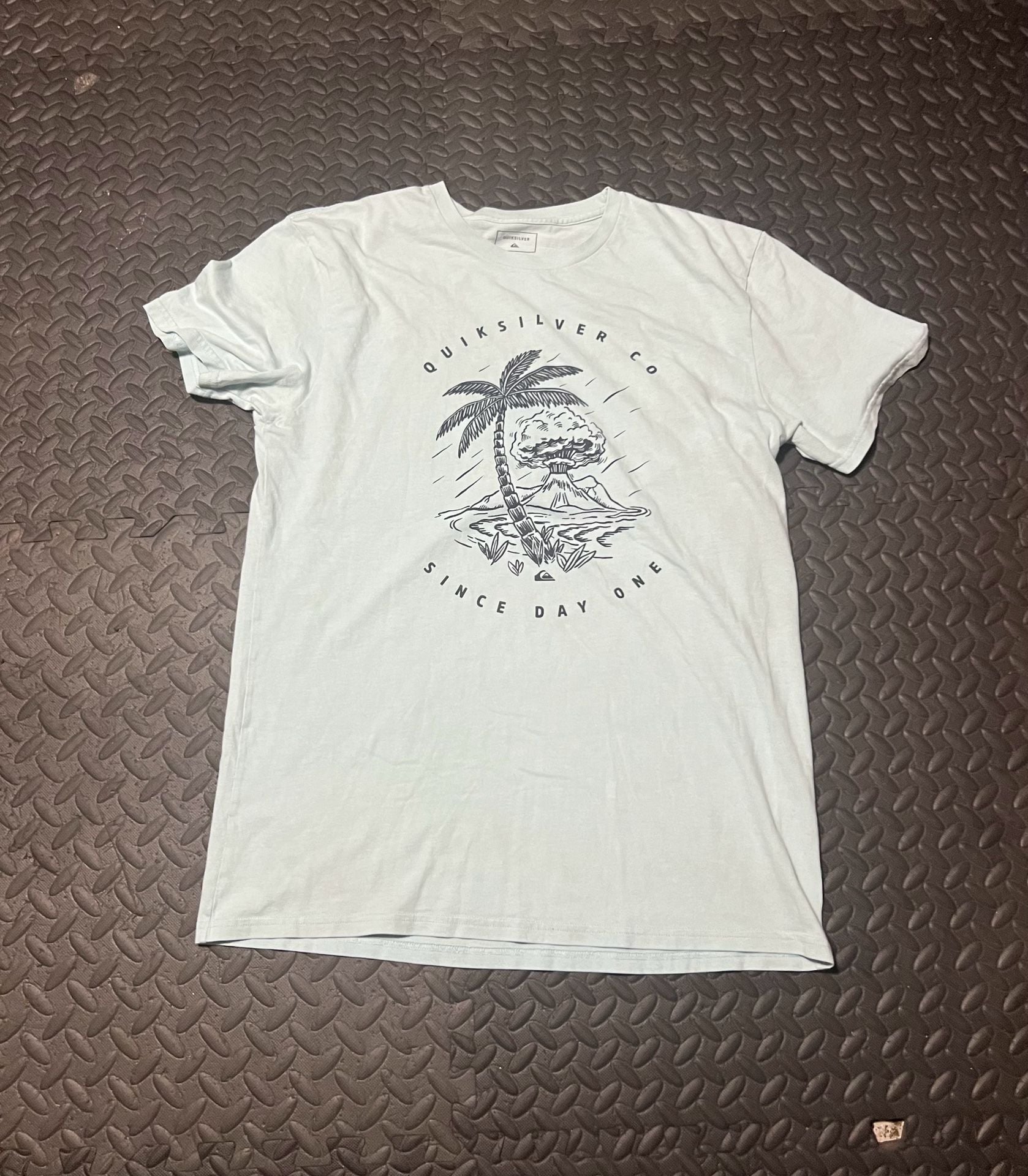 Quiksilver Graphic T-Shirt Size L Light Blue Palm Volcano Since Day One 2