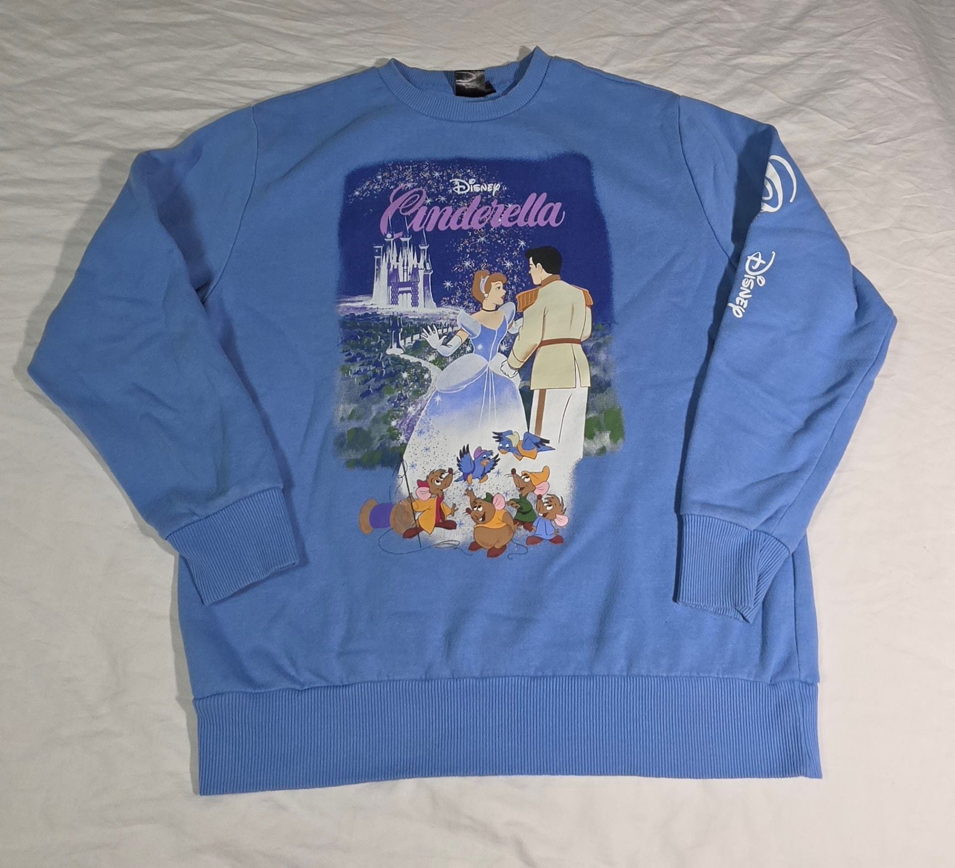 Disney Princess Cinderella Sweatshirt Size MD Blue Movie Poster 2