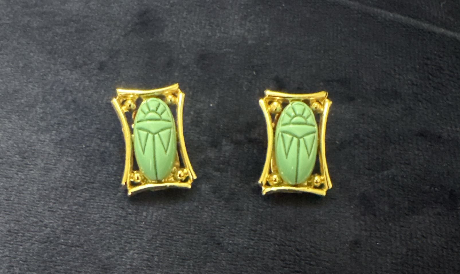 Judy Lee Scarab Earrings Egyptian Revival Robin Egg Blue Gold Tone mid-century, 2
