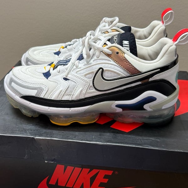 Nike Air VaporMax Evo White Tech Grey Midnight Navy DC9113-100