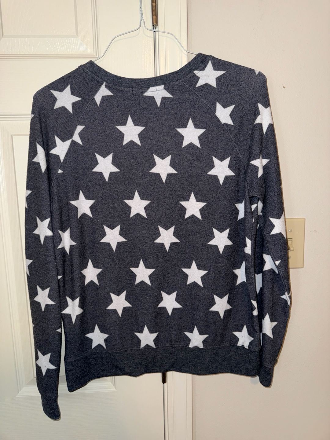 Grayson Threads Star Print Sweatshirt Size M Gray White 3