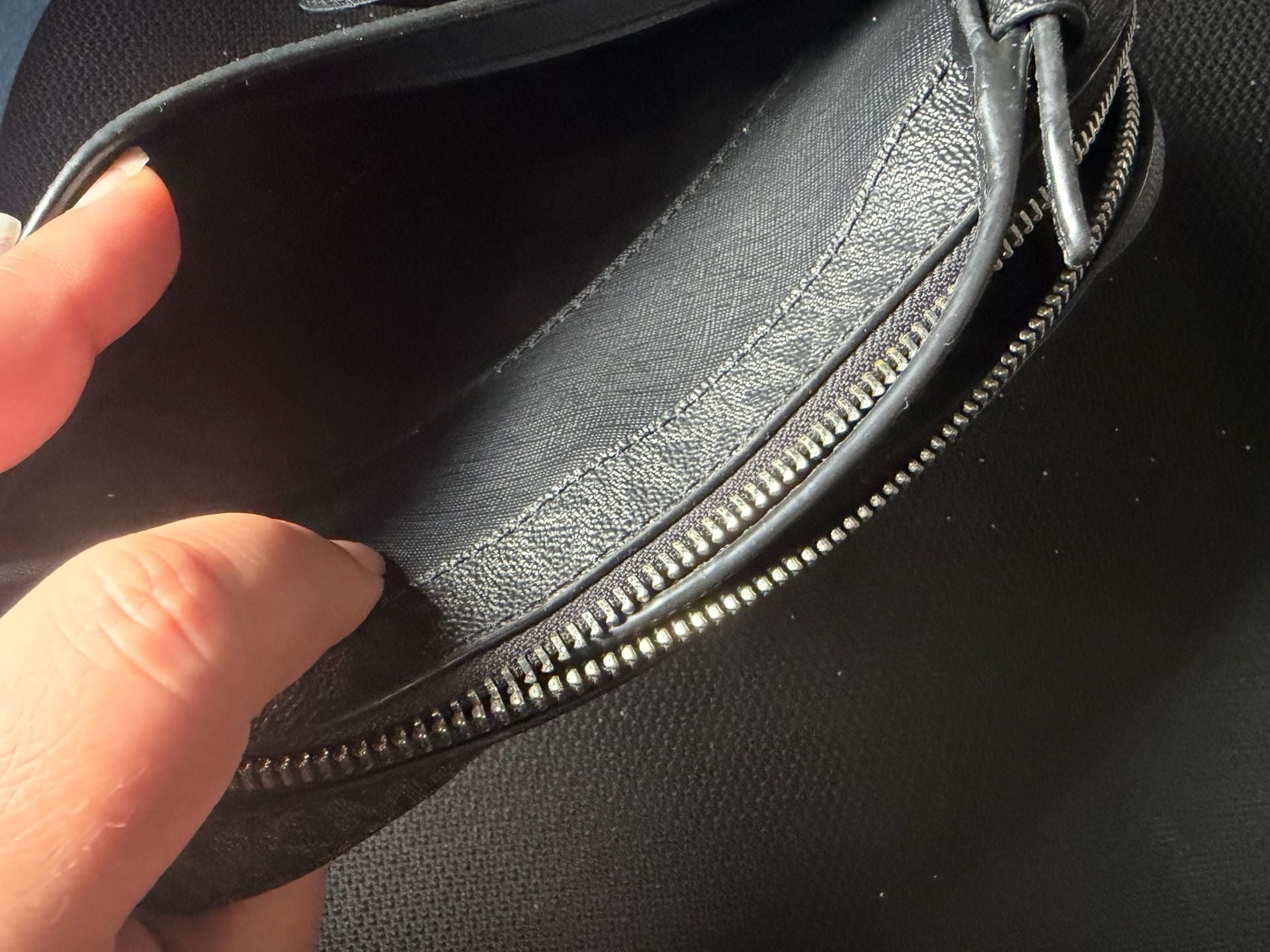 Michael Kors Jet Set Large Logo Crossbody Bag Black Saffiano 5