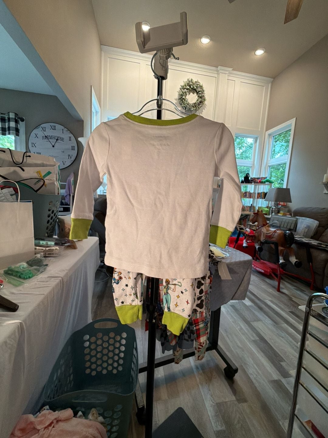 Old Navy Pixar Toy Story Long Sleeve T-Shirt Size 12-18M White Green 3