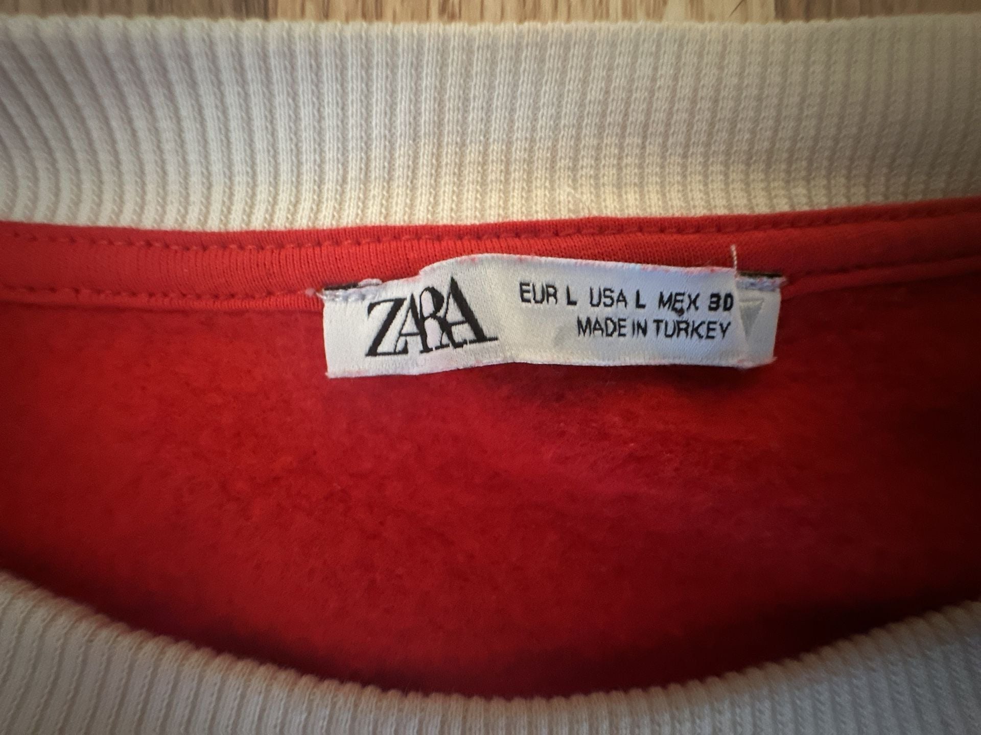 Zara New York NY Bronx Red crewneck ringer sweatshirt Size L Oversized fit 7