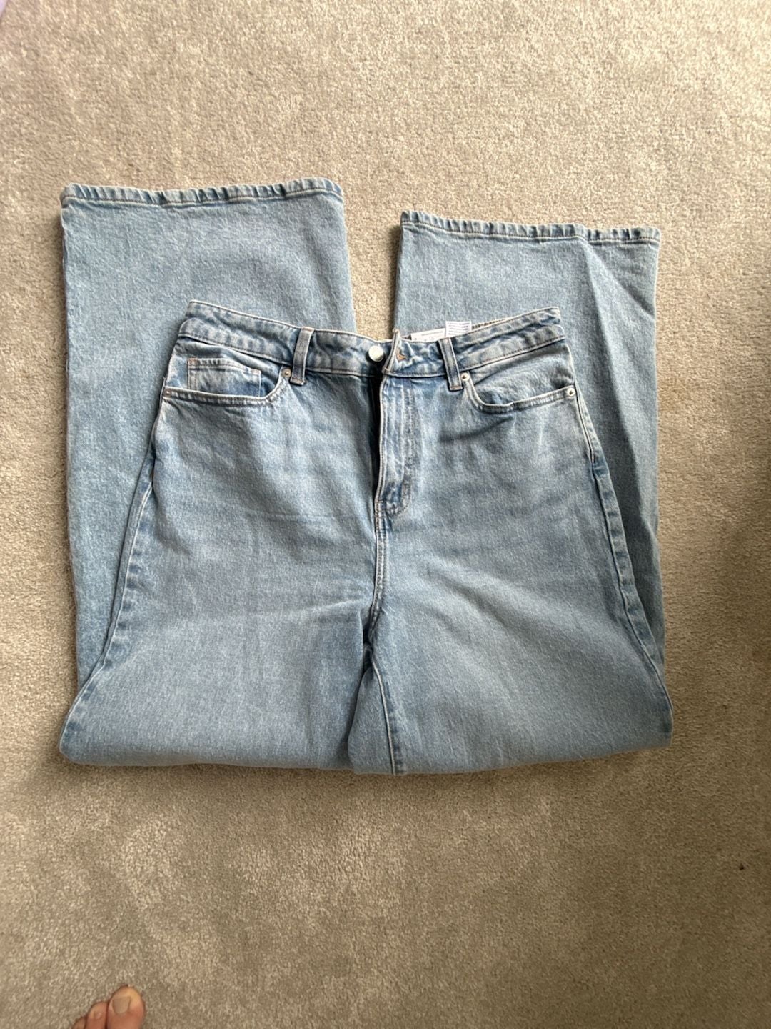 Time and Tru High Rise Wide Leg Jeans Size 10 Light Wash 1