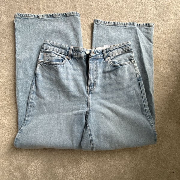 Time and Tru High Rise Wide Leg Jeans Size 10 Light Wash