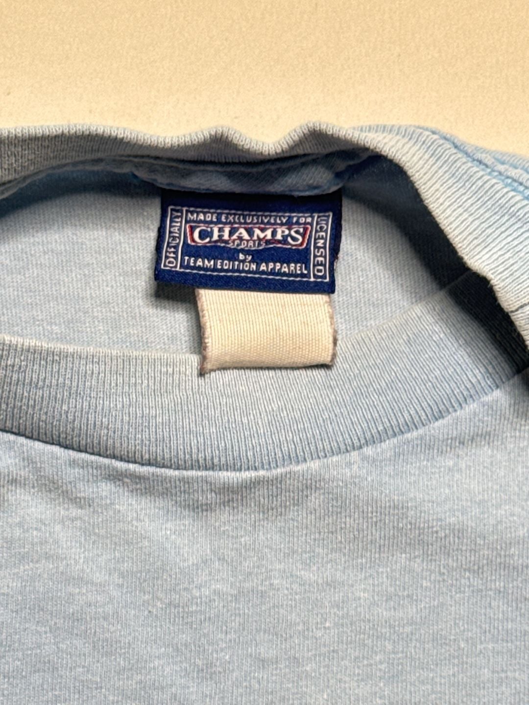 Vintage 90s/Y2K Champs Sports UNC Tar Heels T-Shirt Light Blue 3