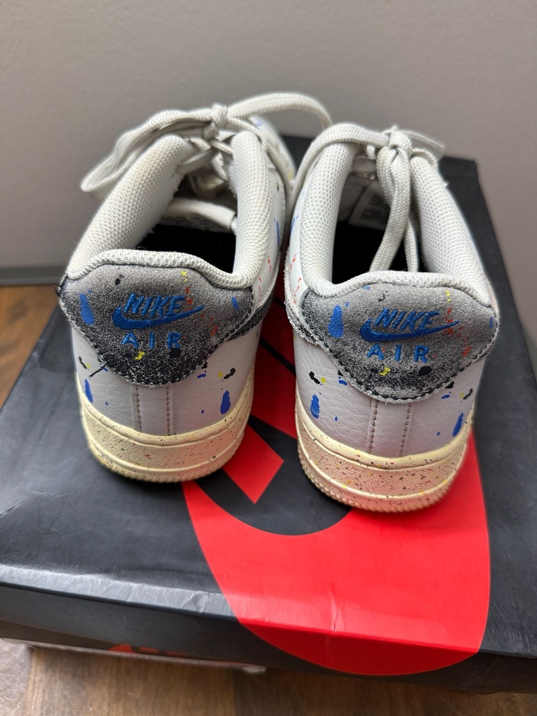 Nike Air Force 1 LV8 Paint Splatter 5