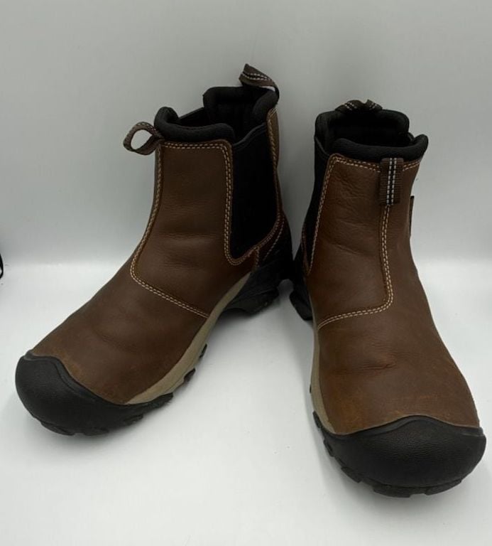 Keen Dry Bellows Flex Brown Leather Work Boots
Size 9.5
#872 9