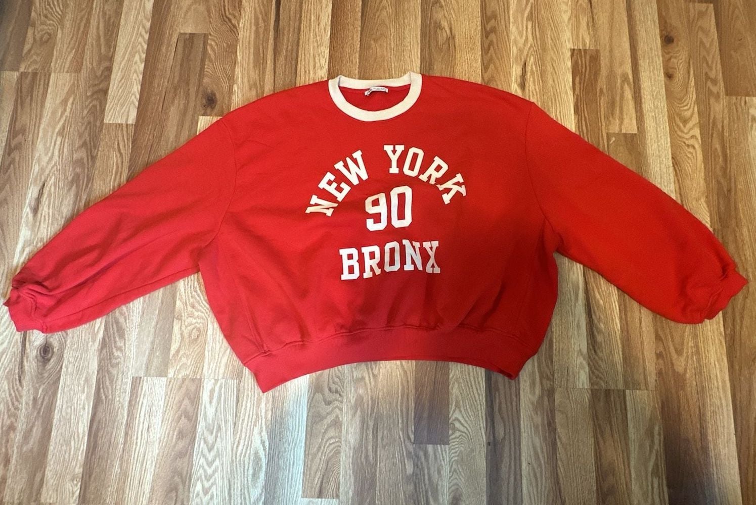 Zara New York NY Bronx Red crewneck ringer sweatshirt Size L Oversized fit 9