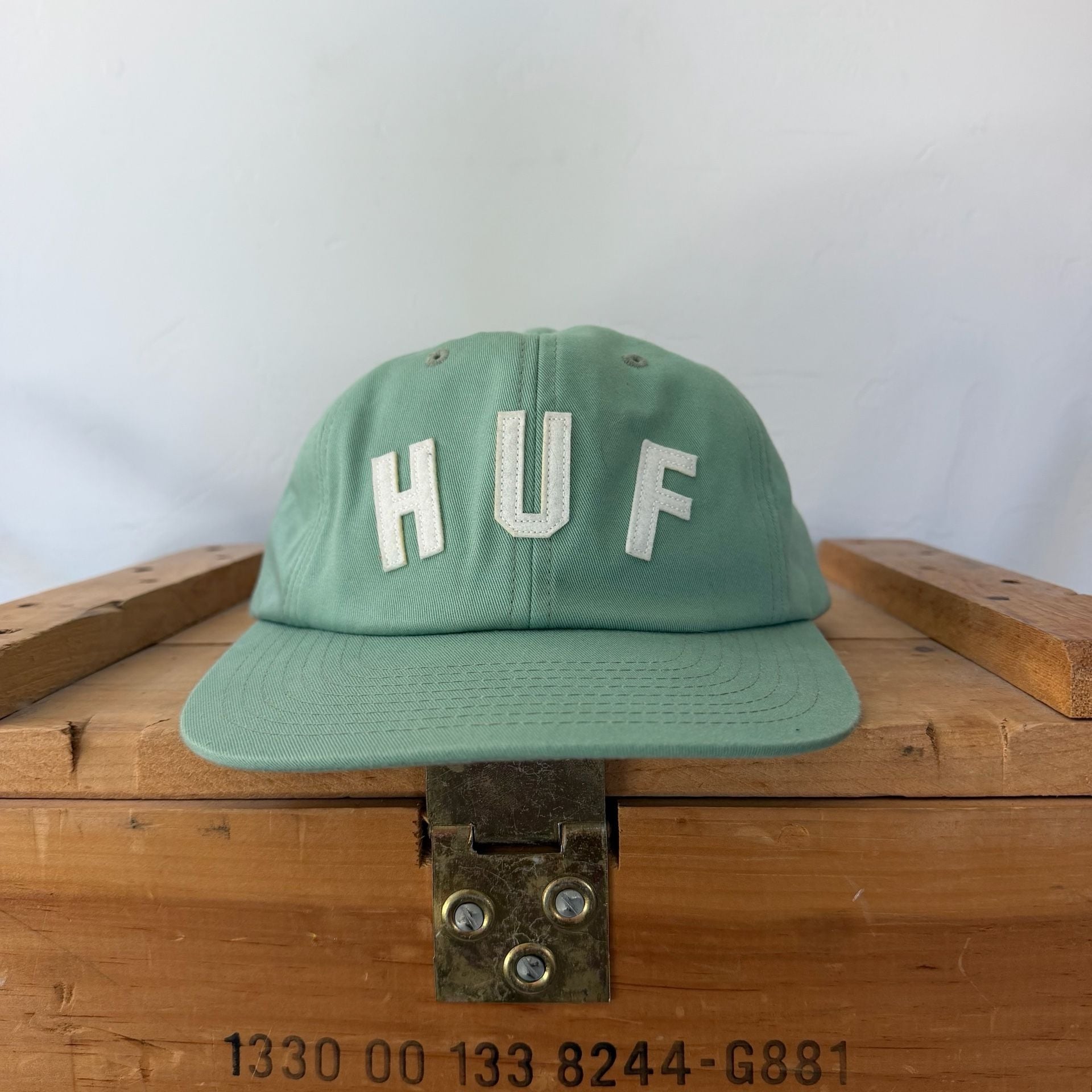 Rare HUF Mint Green Leather Toggle Hat - OSFM 3