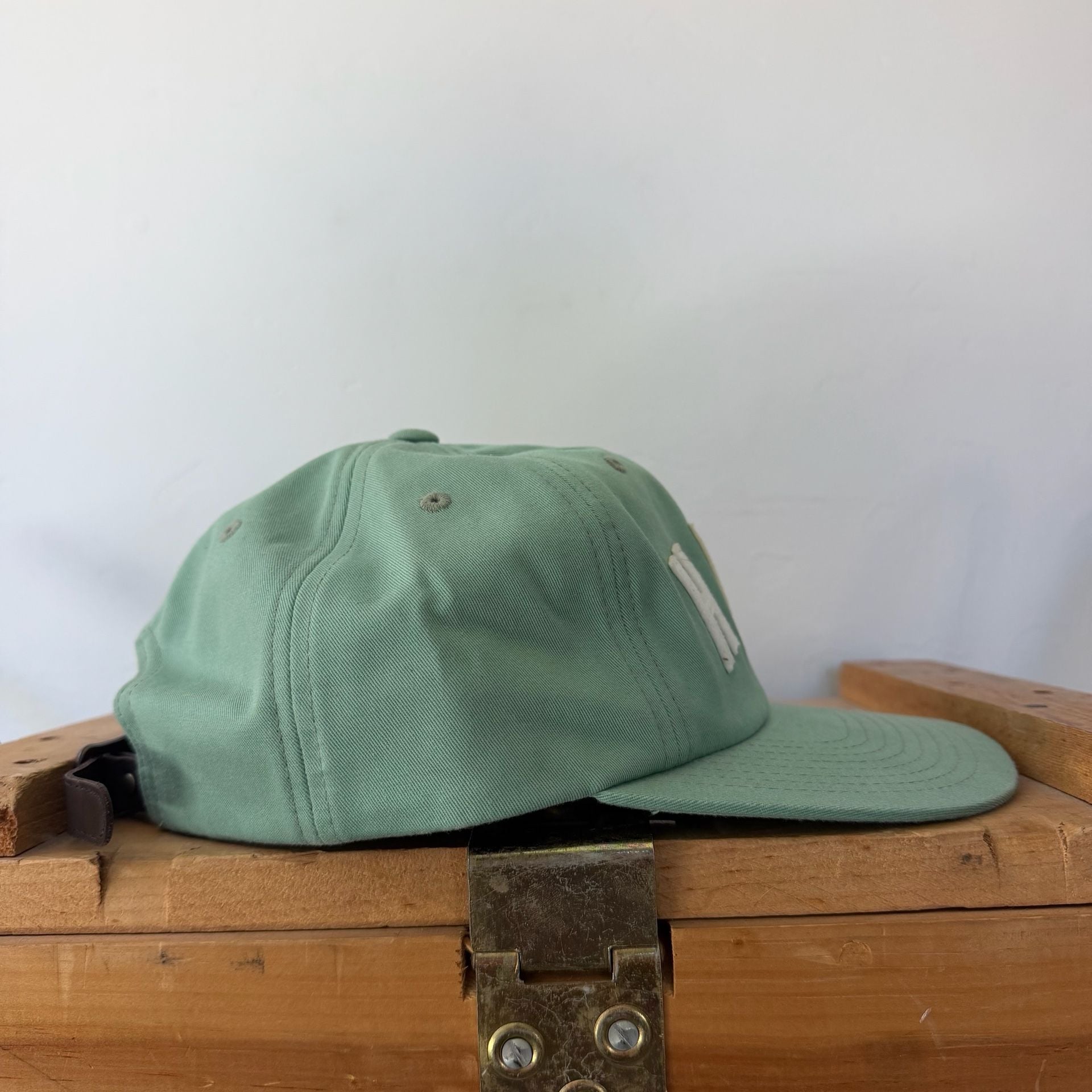 Rare HUF Mint Green Leather Toggle Hat - OSFM 5