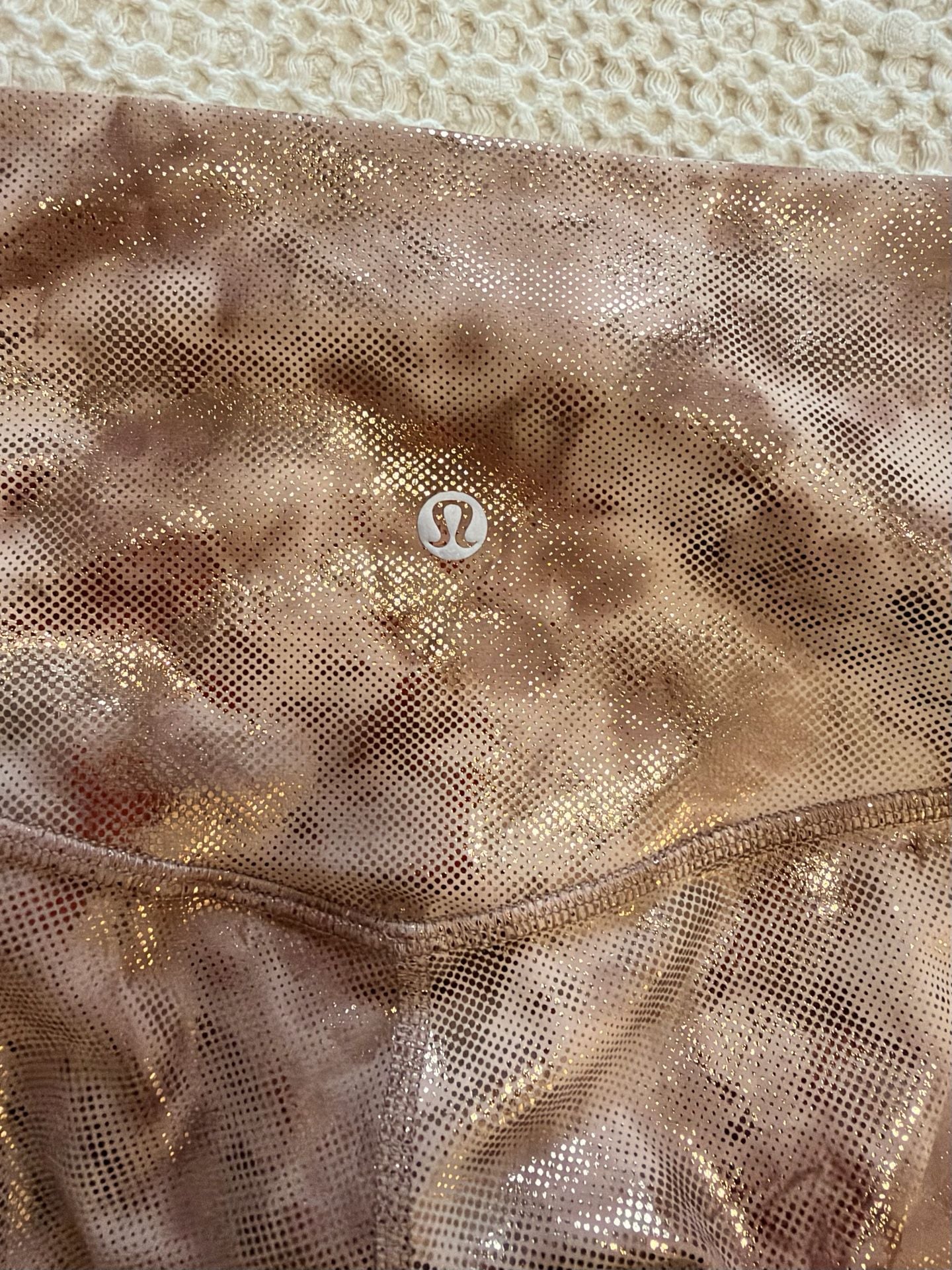 RARE Lululemon Align HR Pant 25" Shine Diamond Dye Cacao Gold Foil - Size 4 (LW5FBSS) 4