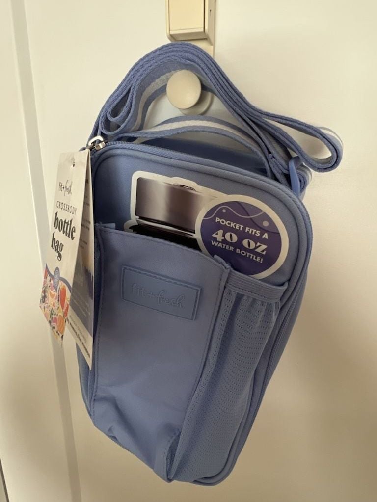 Fit & Fresh Crossbody Bottle Bag Cornflower Blue 40 oz Insulated Carrier 4