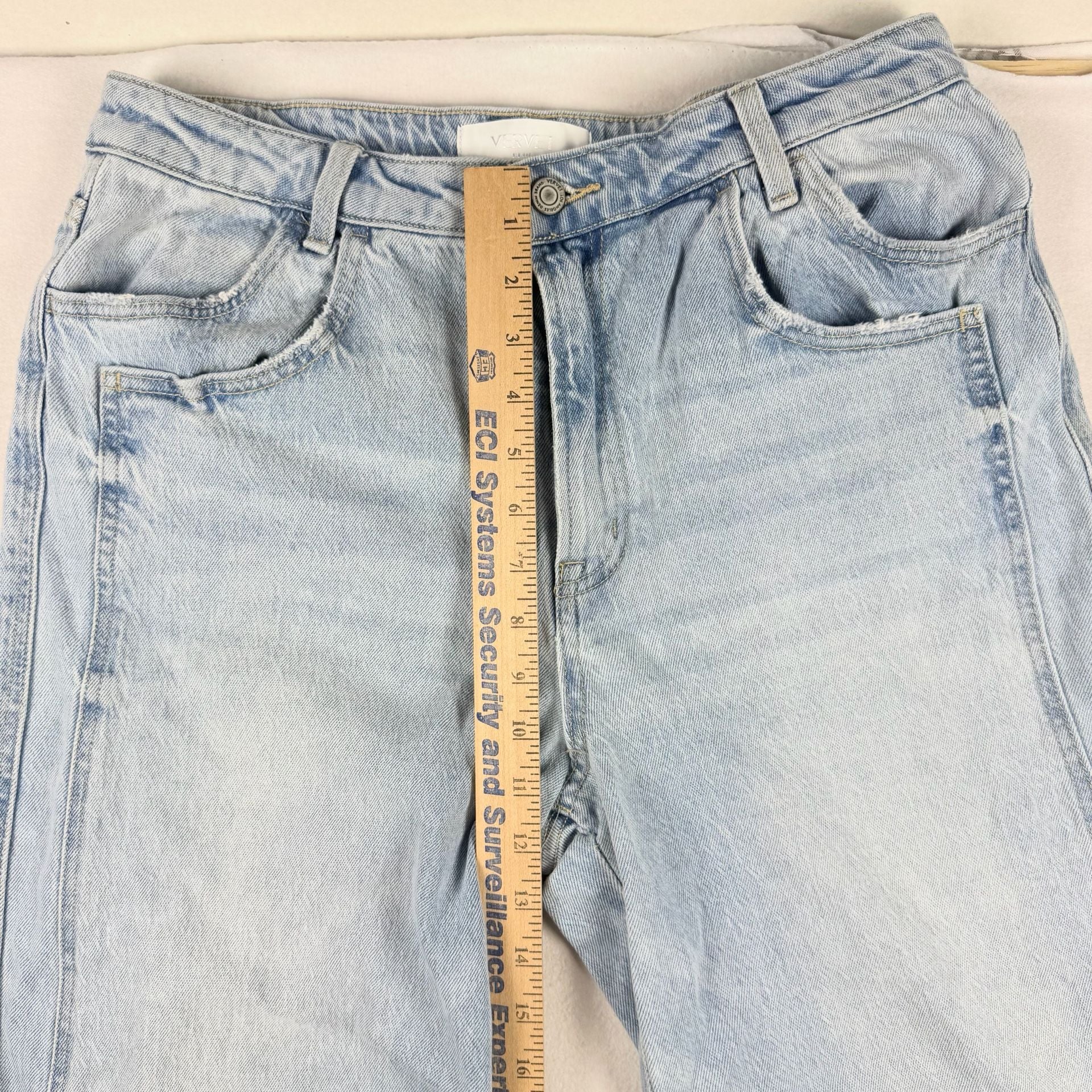 Vervet Blue Light Wash Wide Leg Jeans Size 28 4