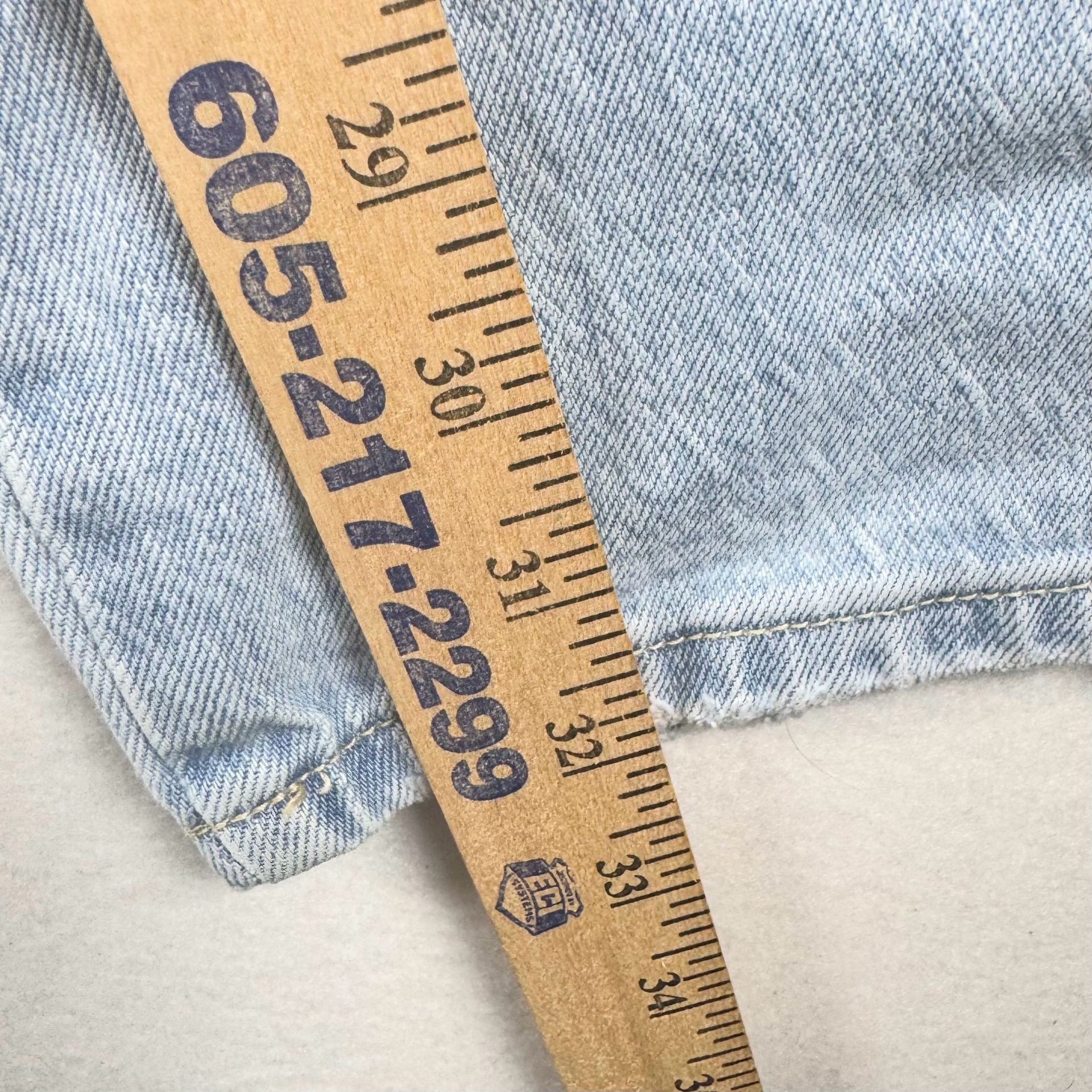 Vervet Blue Light Wash Wide Leg Jeans Size 28 6