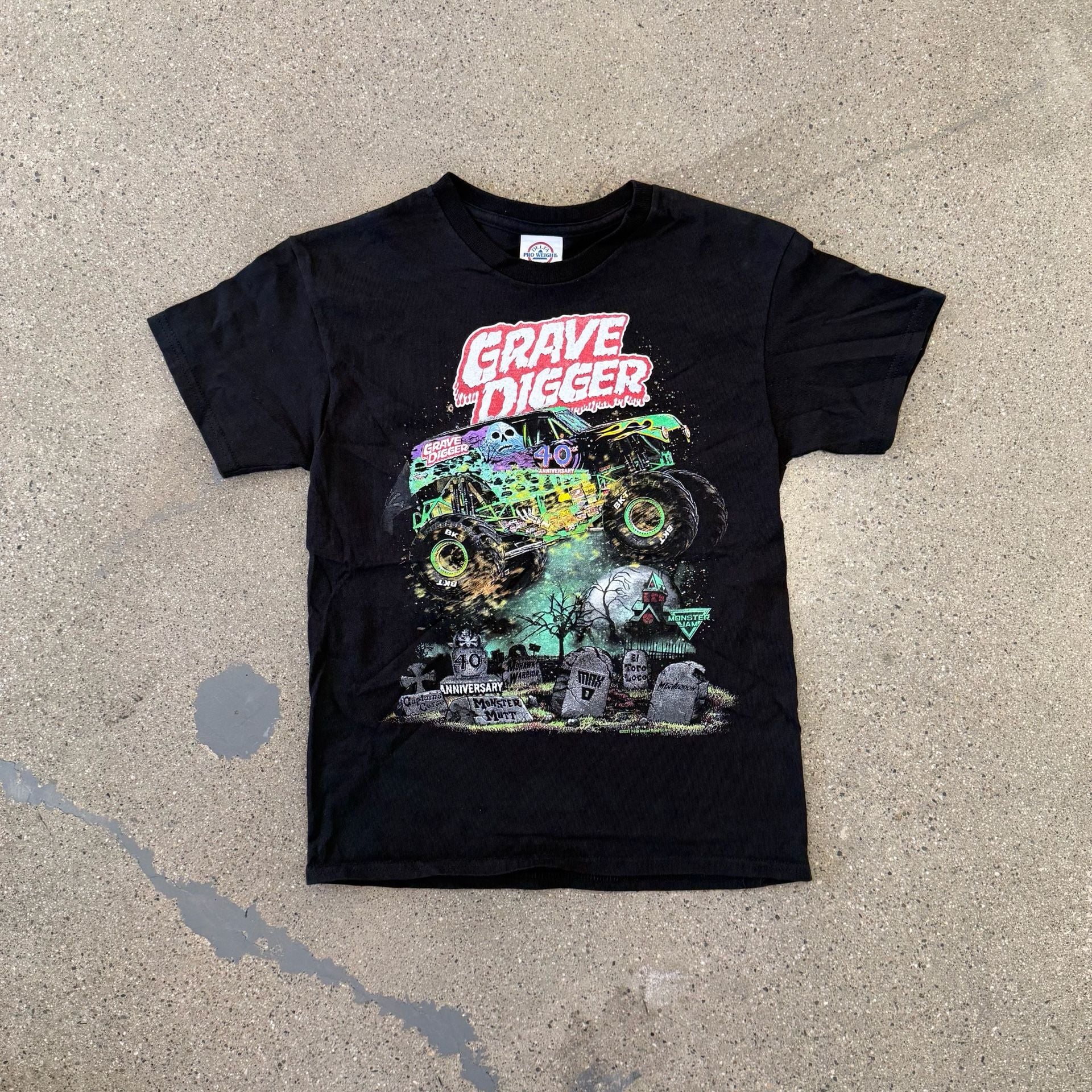 Delta Pro Weight Monster Jam Grave Digger 40th Size M Youth Black T-Shirt 2