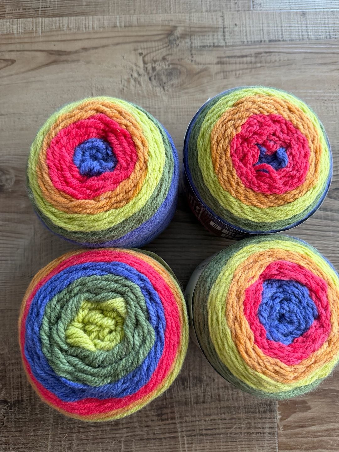 Bernat POP Full Spectrum Lot of 4 Color Gradient Yarn 5oz 100% acrylic 2